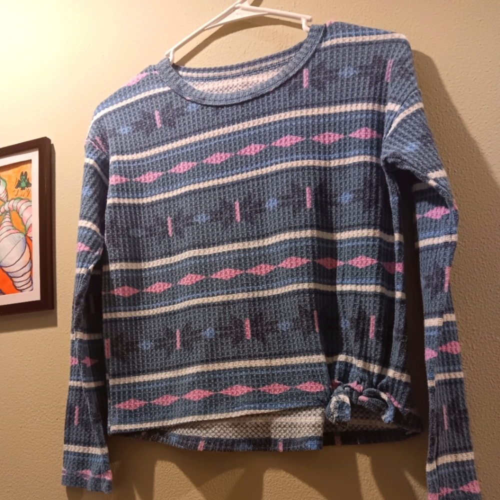 SO brand girls sweater